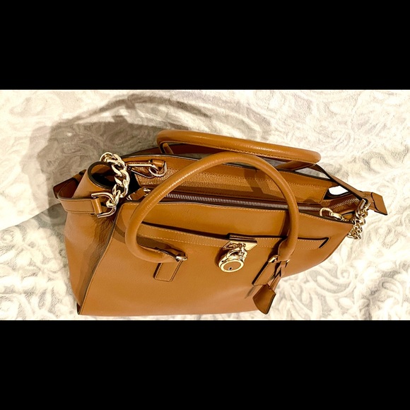Michael Kors Bag - Picture 3 of 13